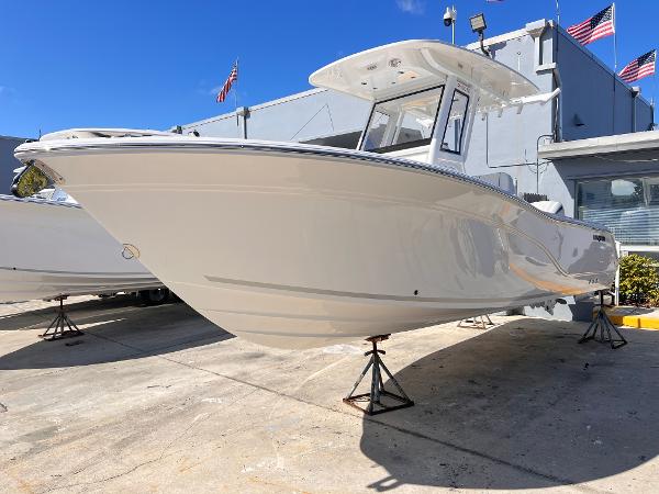 2025 Sea Fox 248 Commander