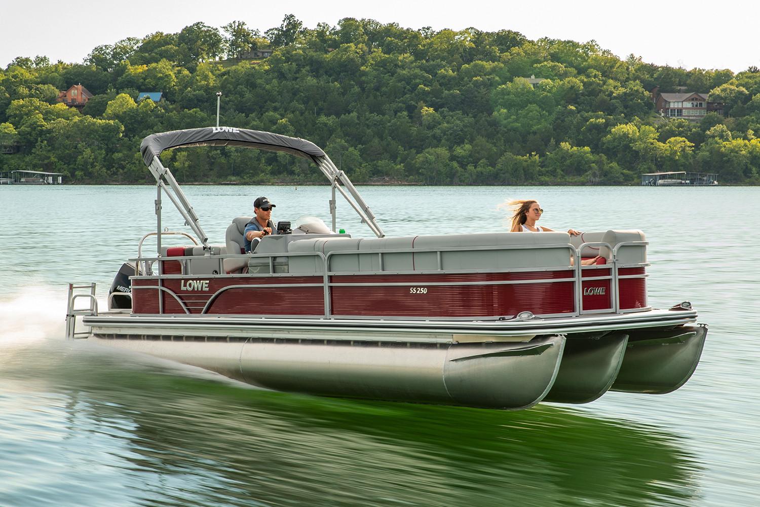 Lowe Boat image