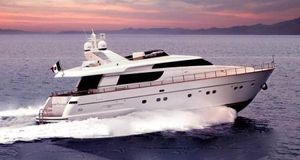 Sanlorenzo 72 Luxury Sanlorenzo 72 yacht cruising at sunset, 2002 model.