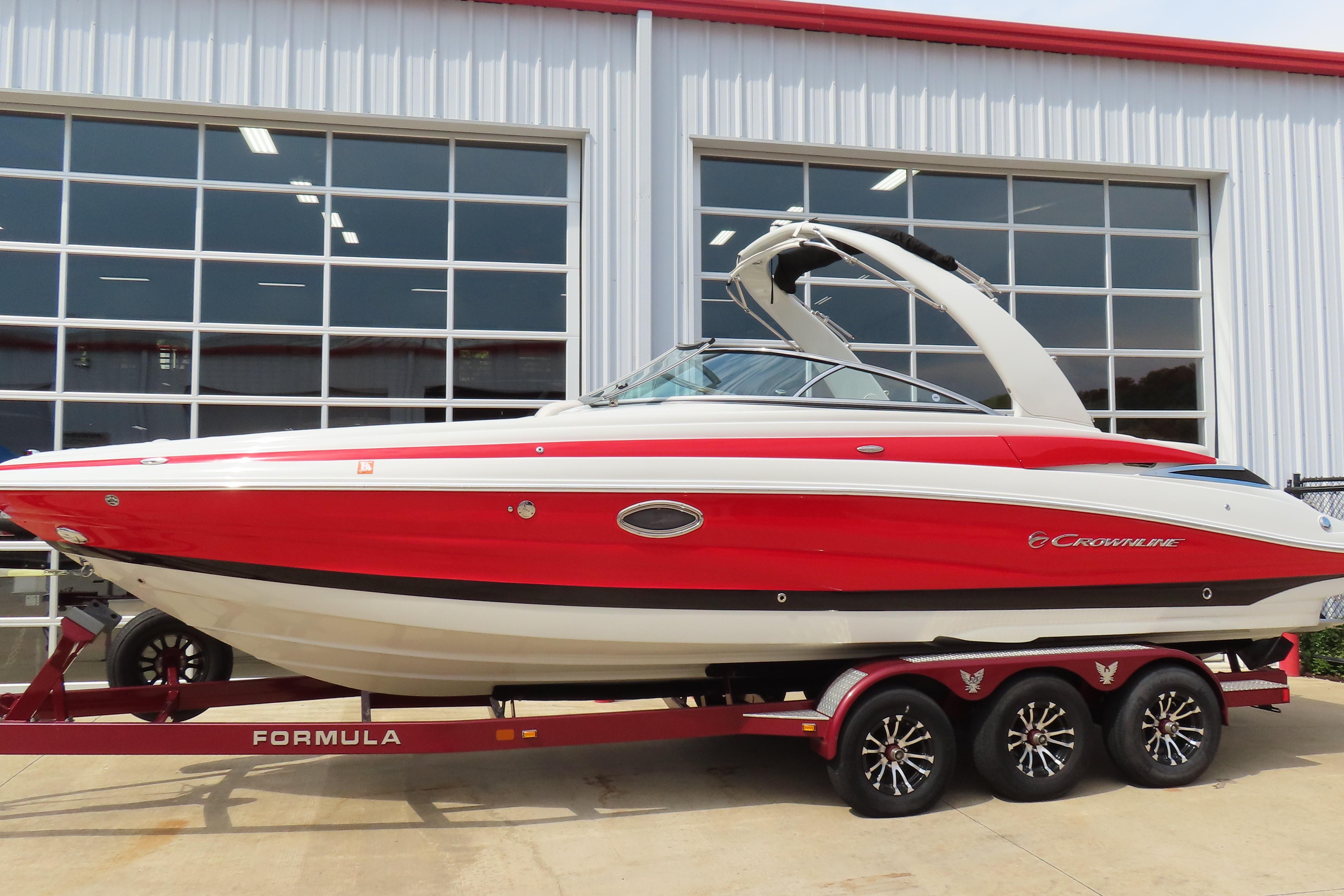 2019 Crownline 285 SS