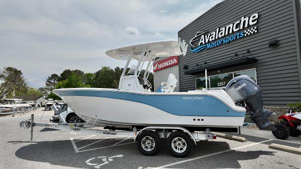 2026 Sea Fox 228 Commander