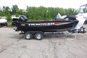 Tracker Targa V-18 WT 2026 Tracker Targa V-18 WT boat on trailer, parked outdoors.