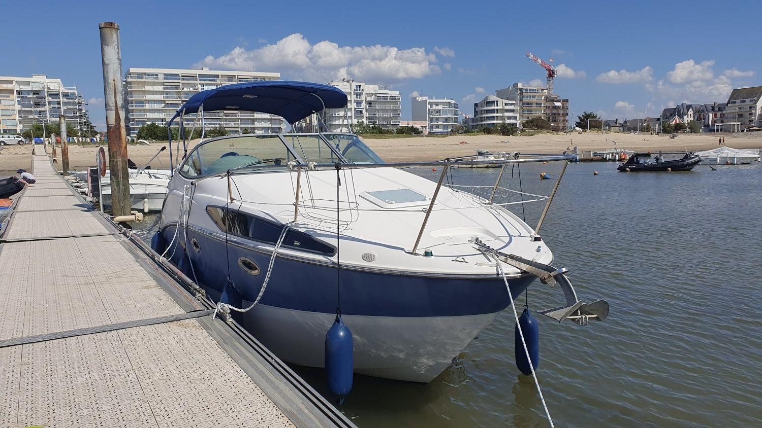 Bayliner 265