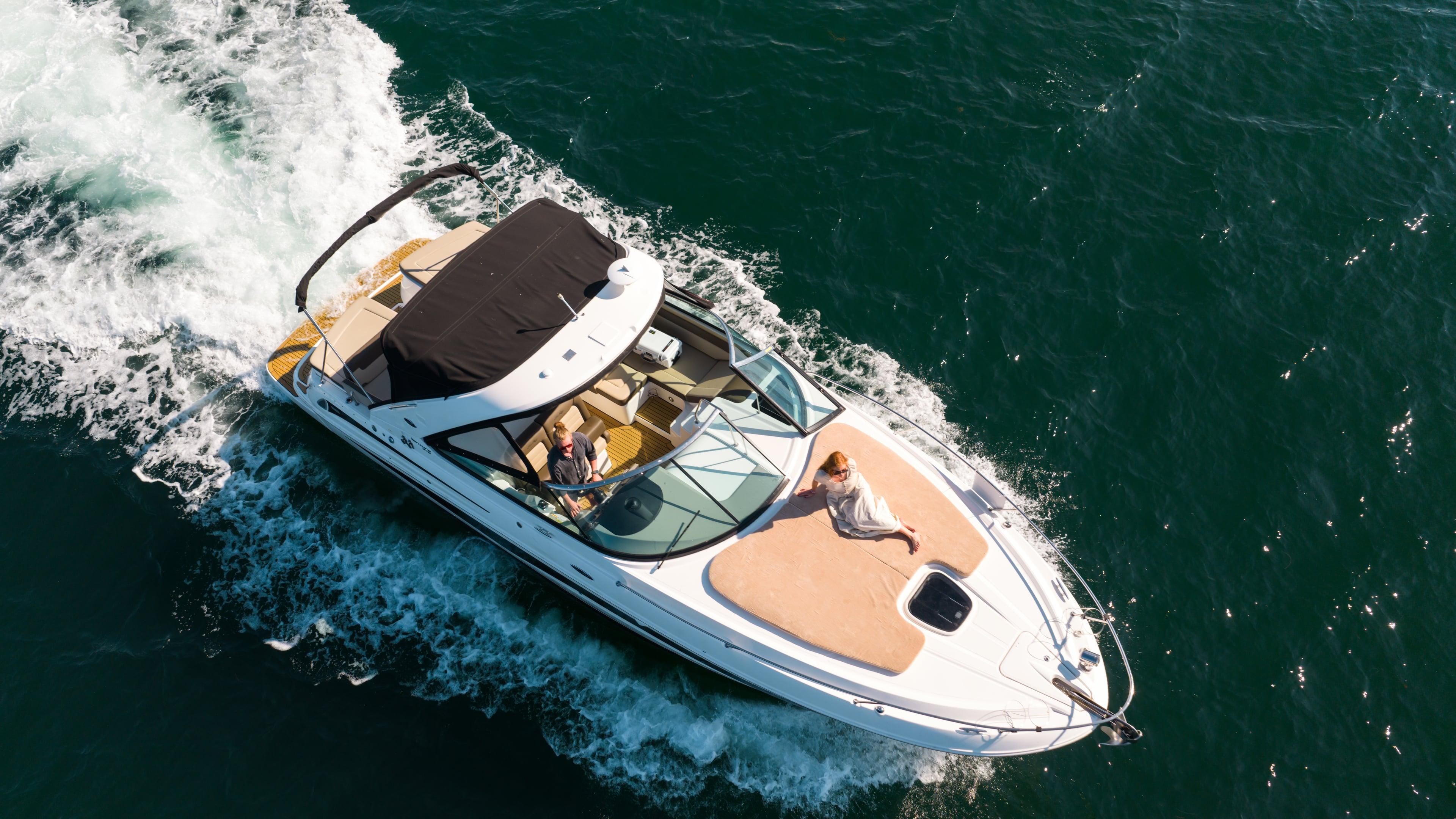 2014 Sea Ray Venture 370