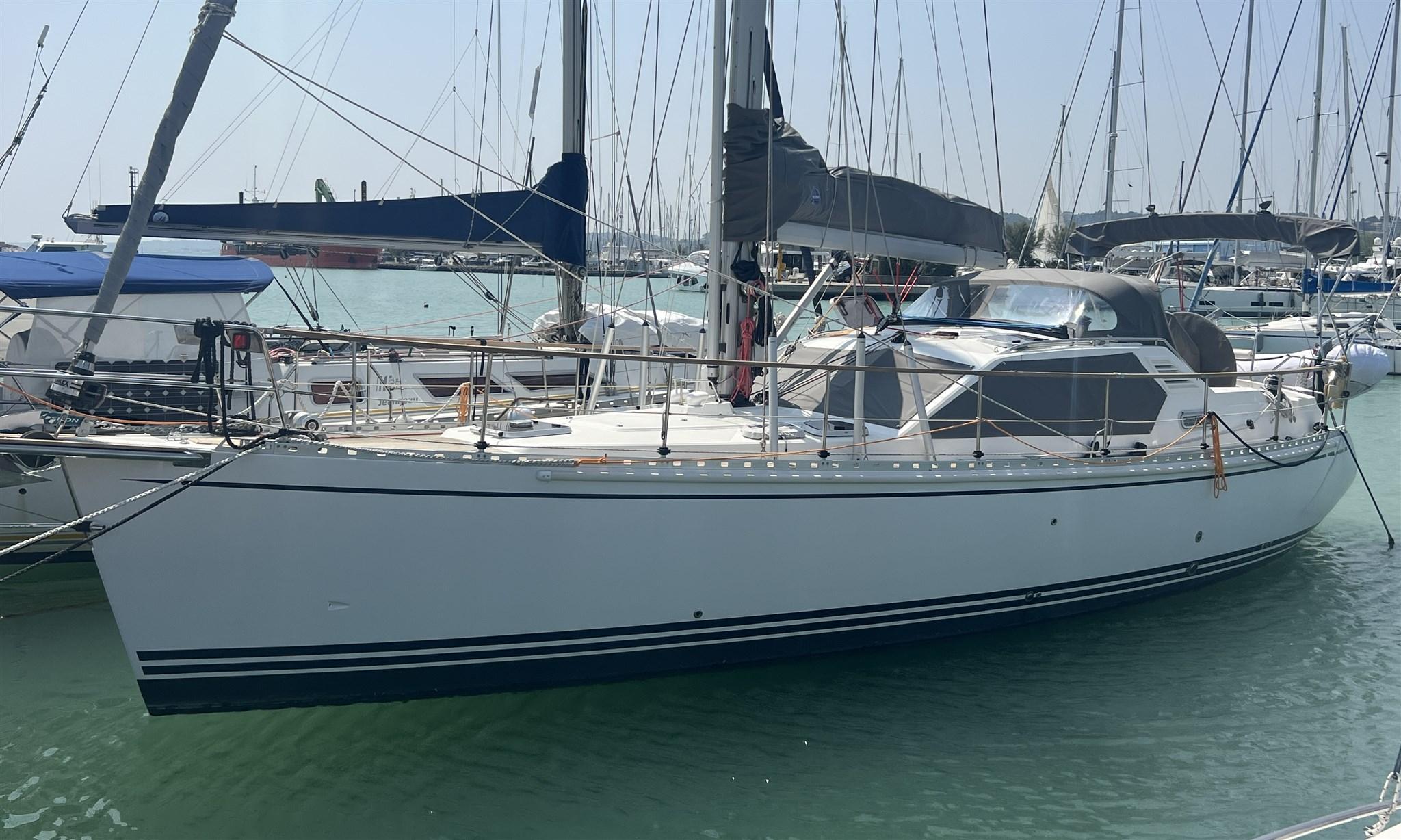 2011 Nauticat 385
