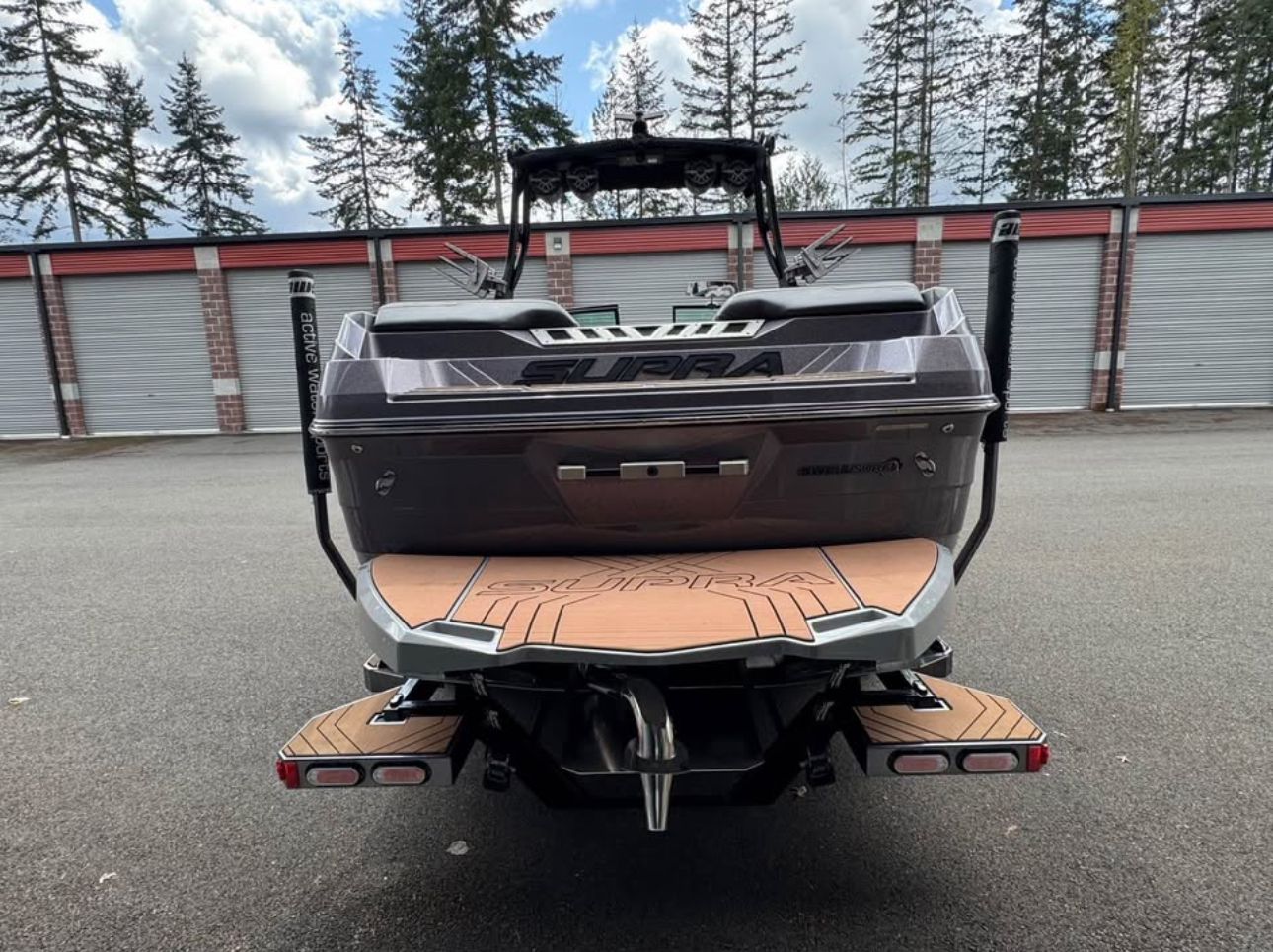 2019 Supra SE550