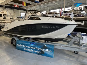 2022 Quicksilver Activ 555 Cabin