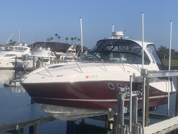 2020 Rinker 320 EX