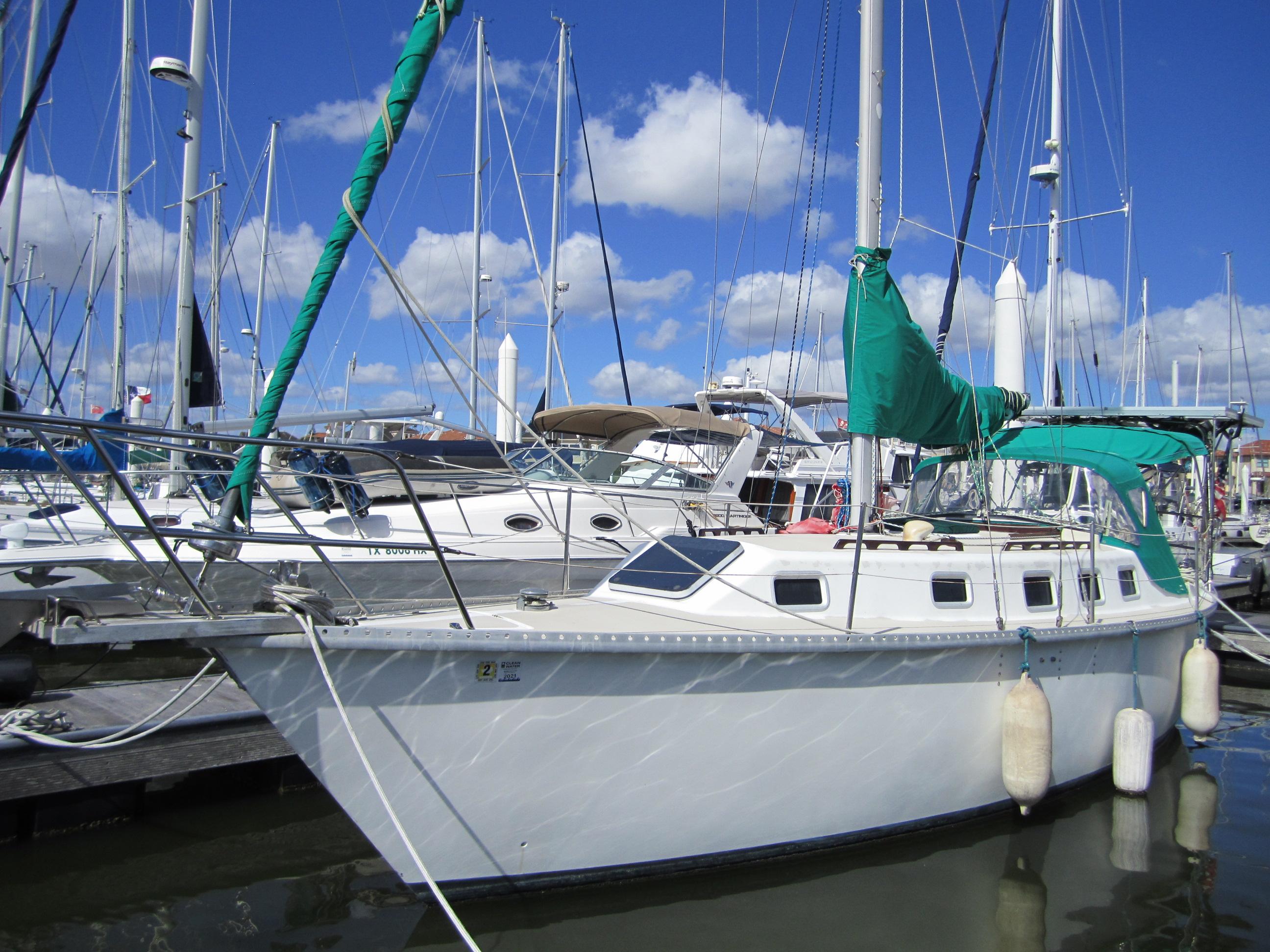 watkins 33 sailboat review