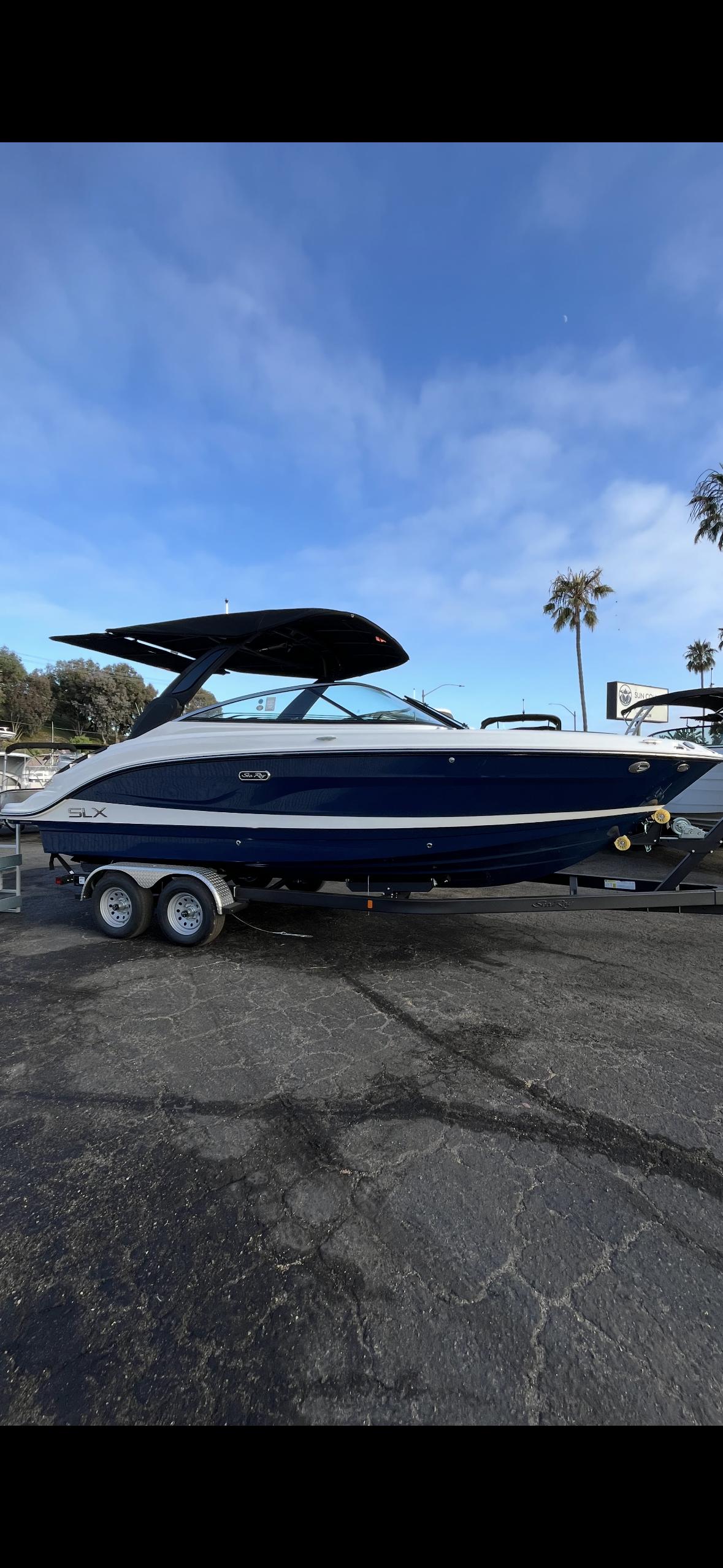 2026 Sea Ray SLX 260
