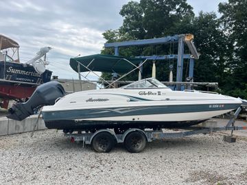 2006 Hurricane SunDeck 237 DC OB
