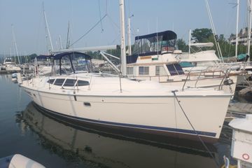 2011 Hunter 39