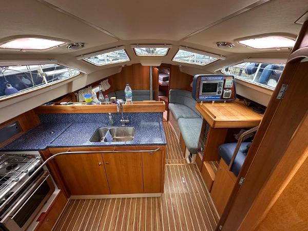 2010 Southerly 110