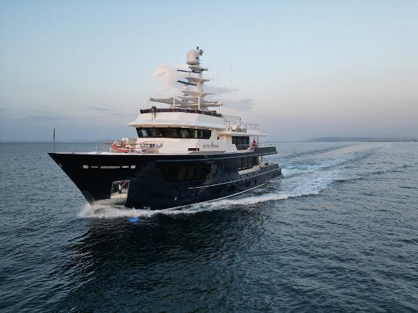 2024 RMK Marine Explorer Yacht 120