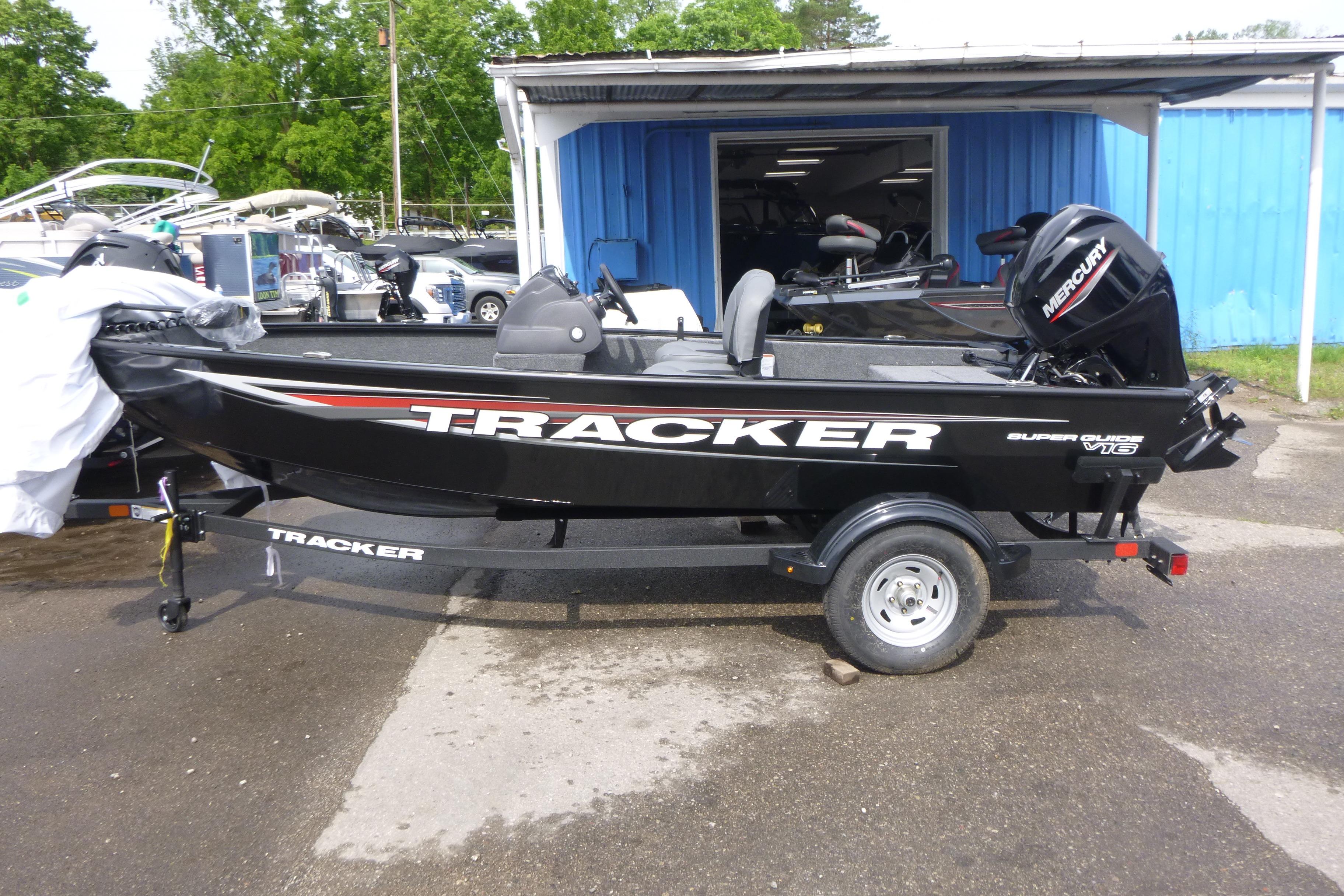 2026 Tracker Super Guide V-16 SC