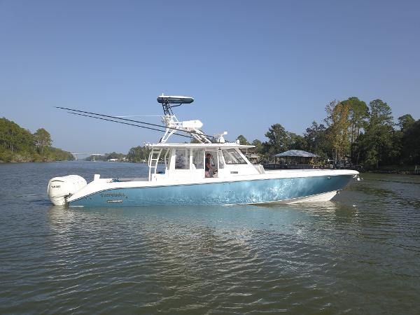 2019 Everglades 435 Center Console for sale. View price, photos and Buy  2019 Everglades 435 Center Console #447865