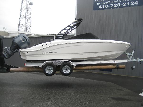 2025 Chaparral 21 SSi OB