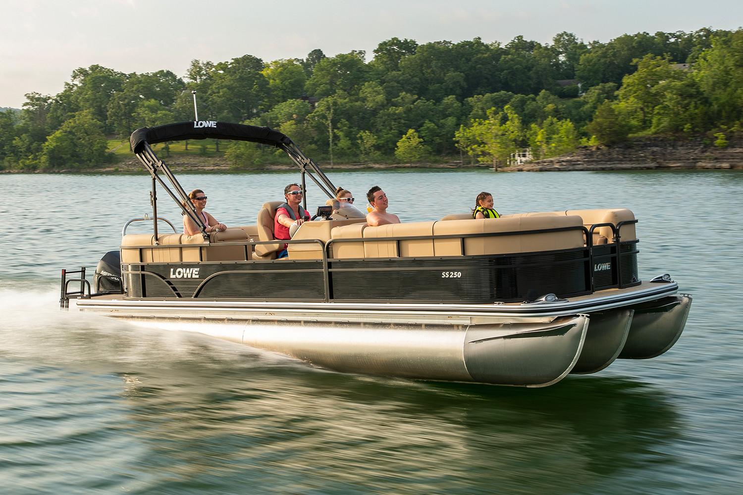 Lowe Boat image