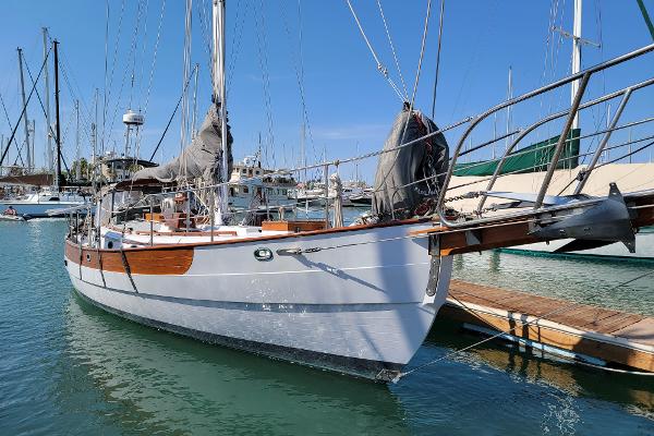 1980 Hans Christian 38 MK II