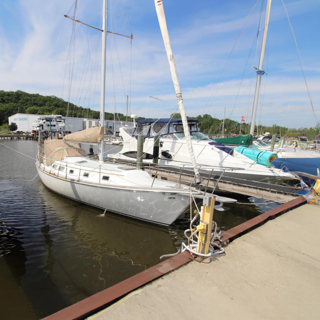 1979 Gulfstar 37
