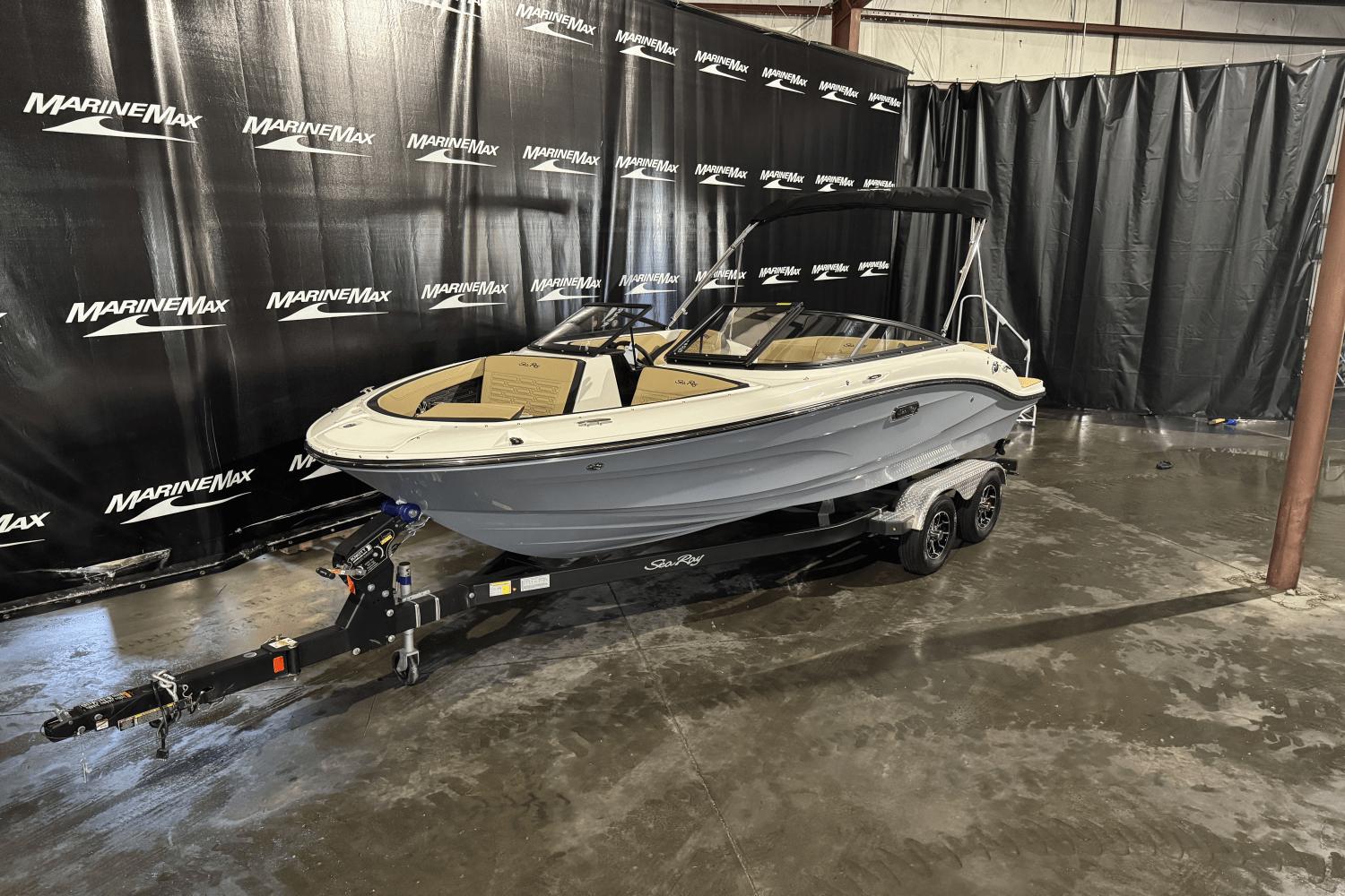 2025 Sea Ray SPX 190