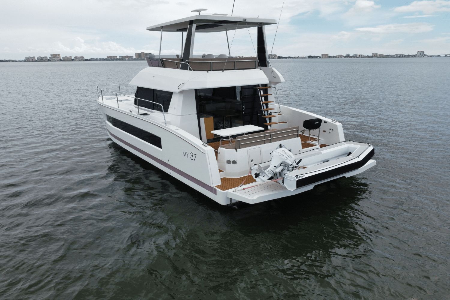 2015 Fountaine Pajot MY 37