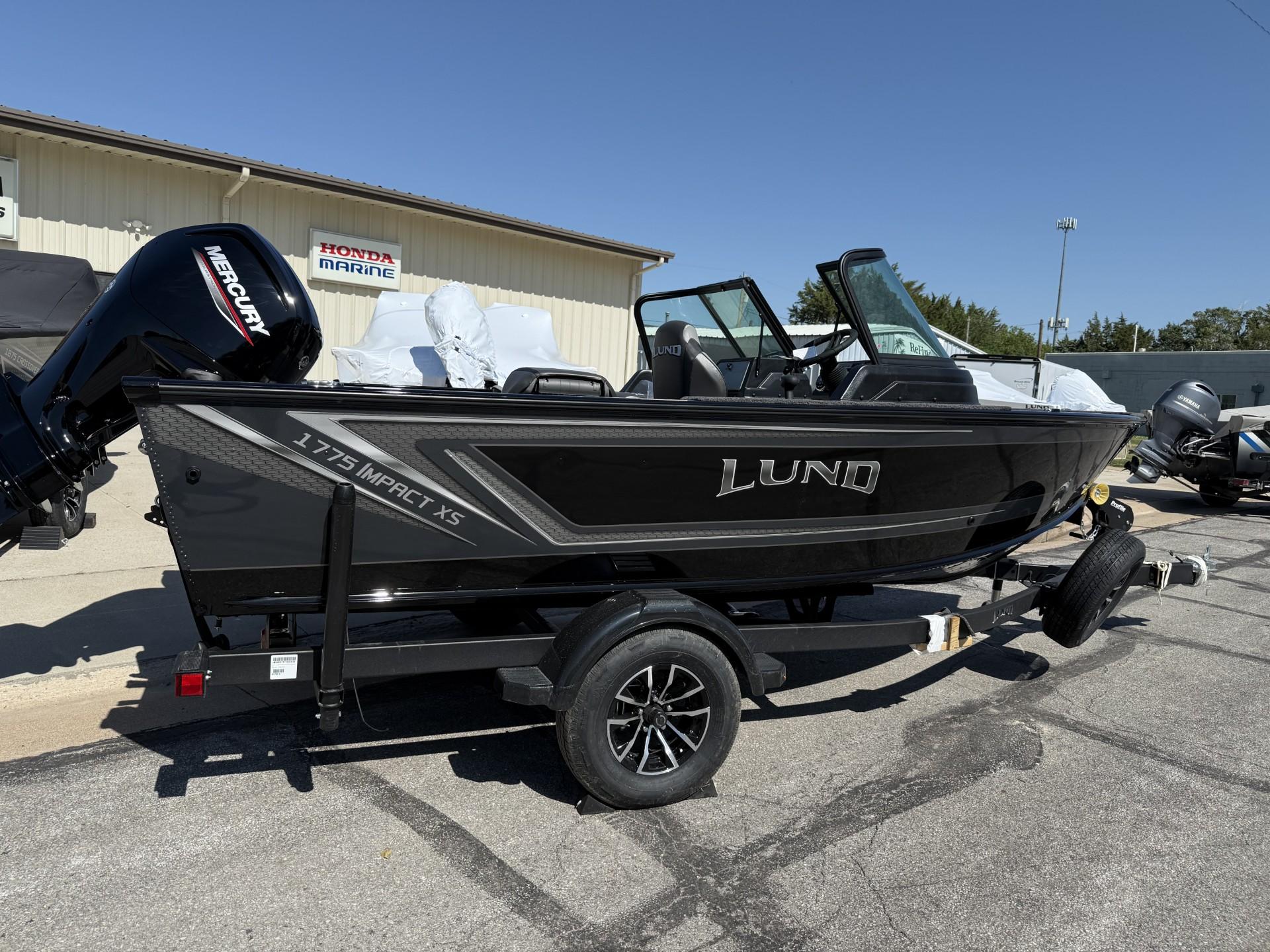 2025 Lund 1775 Impact XS