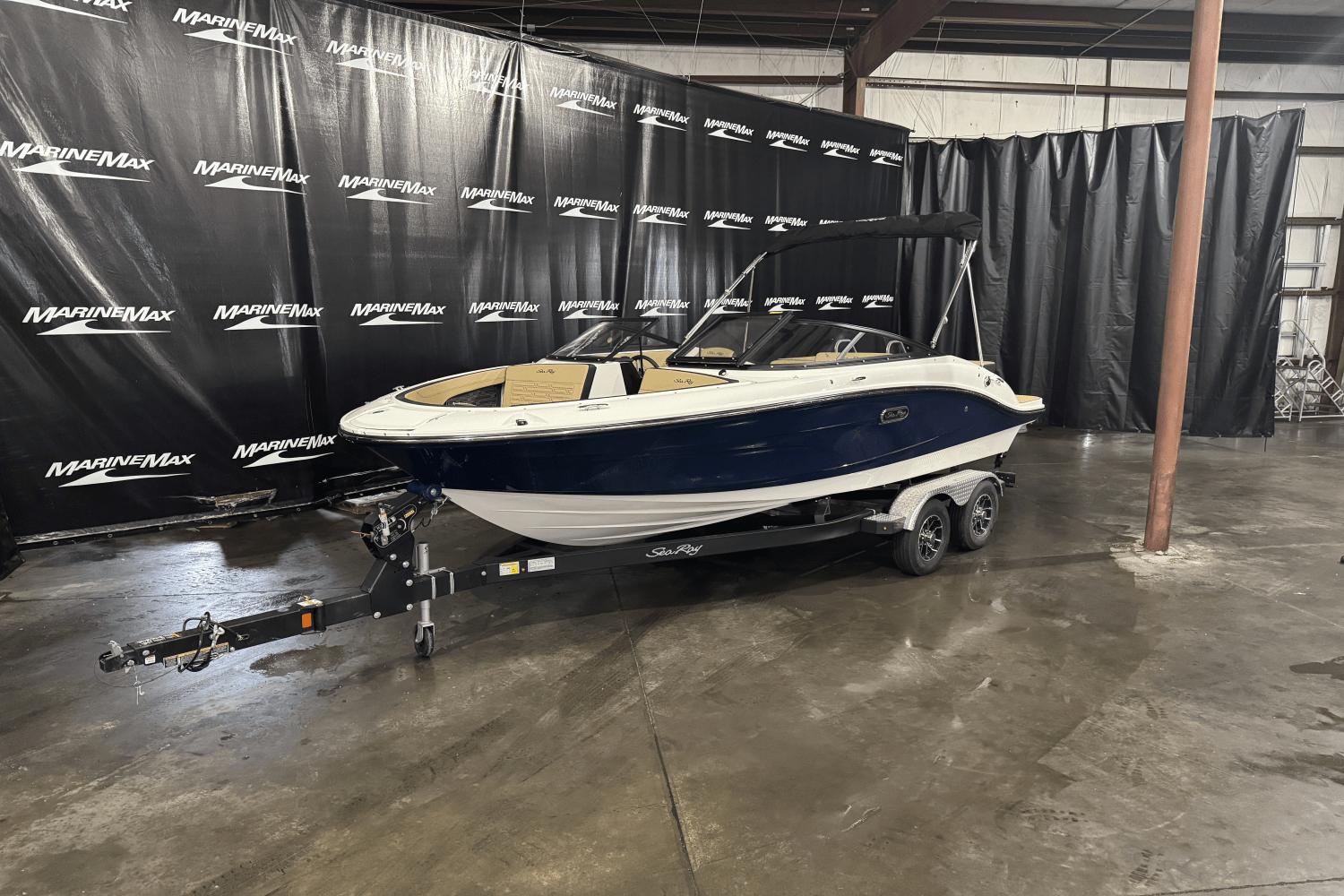 2025 Sea Ray SPX 190
