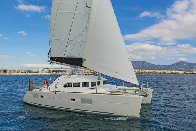 2017 Lagoon 380 S2
