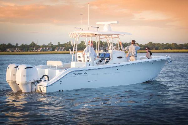 Cobia 301 Center Console Manufacturer Provided Image