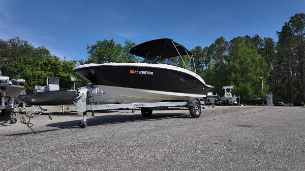 2018 Sea Ray 190 Bow Rider