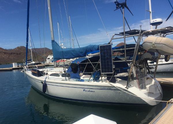 2001 Catalina 42 MkII