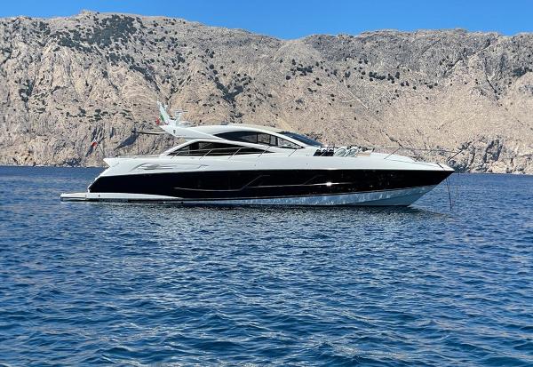 Sunseeker Predator 68 Sunseeker Predator 68