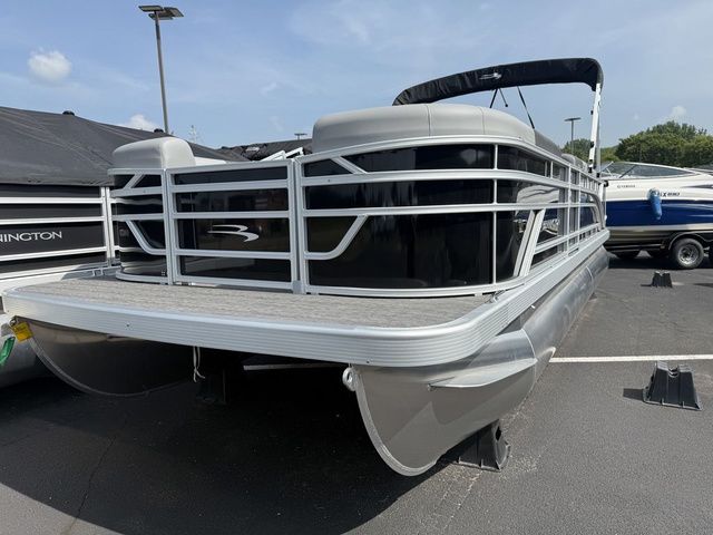2025 Bennington 22 SS - Fishing - Pontoon