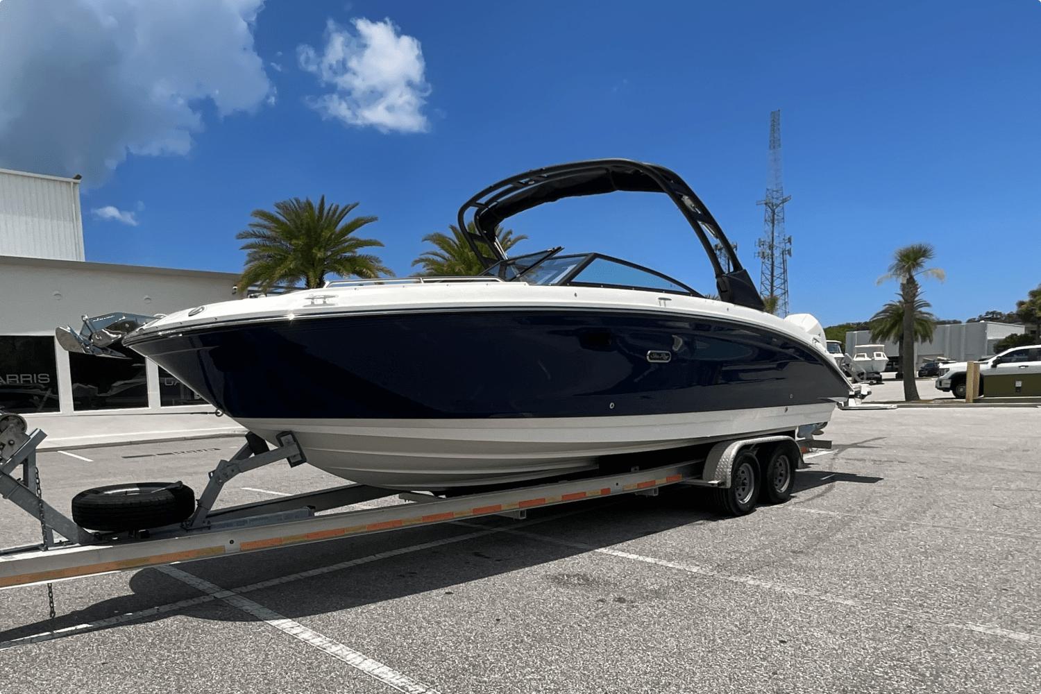 Sea Ray SDX 290 Outboard