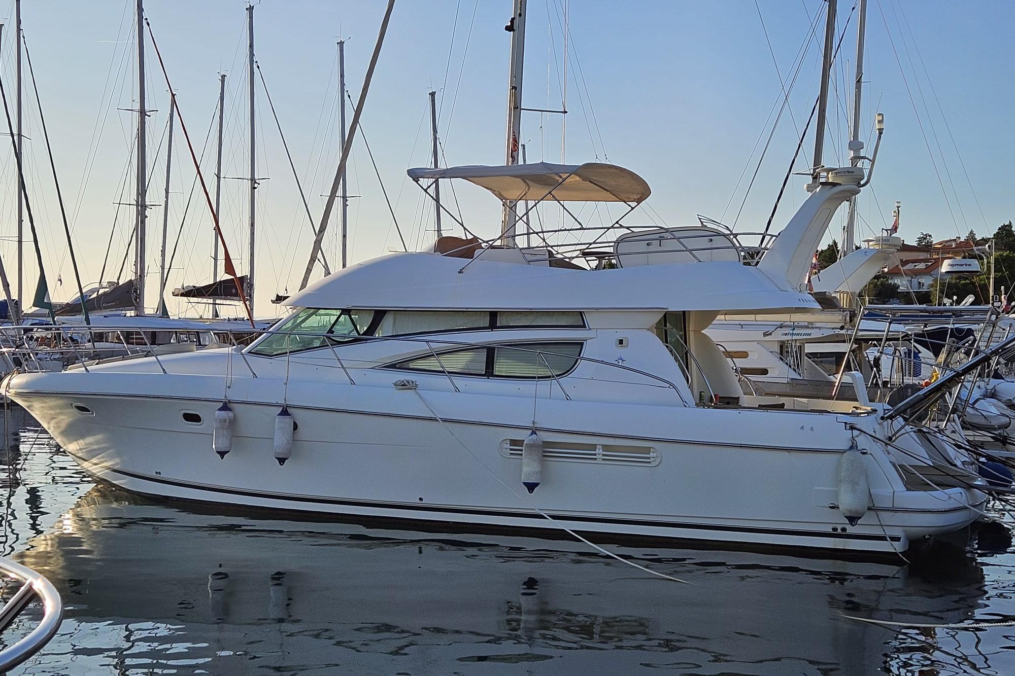 2004 Jeanneau Prestige 46 fly