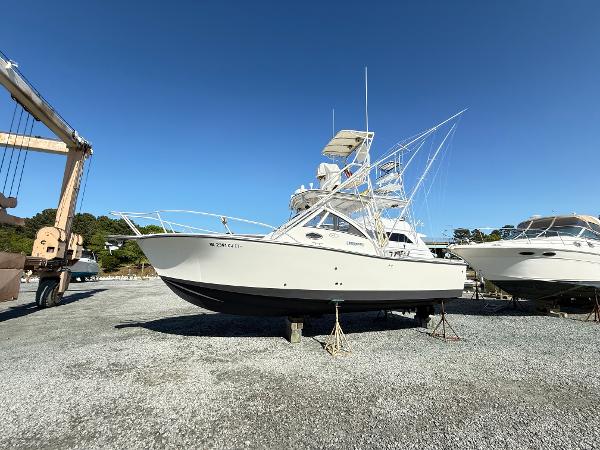2001 Albemarle 280 Express Sport Fisherman (Diesel Power!)