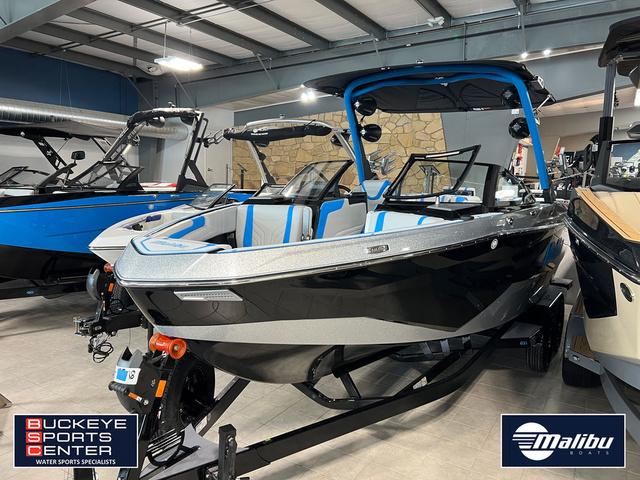 2025 Malibu 25 LSV