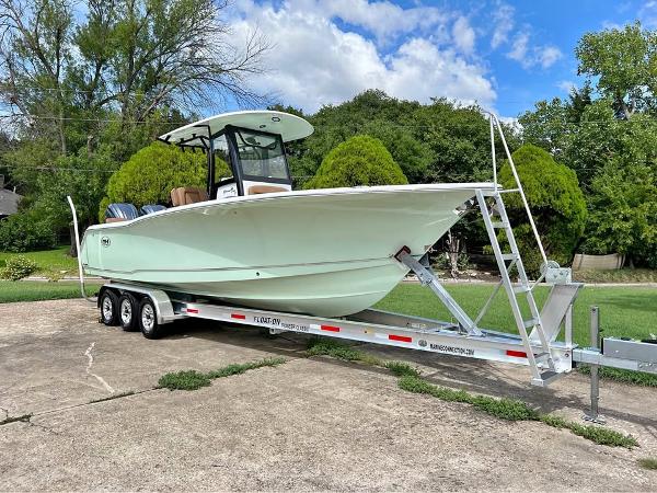 2022 Sea Hunt Gamefish 27