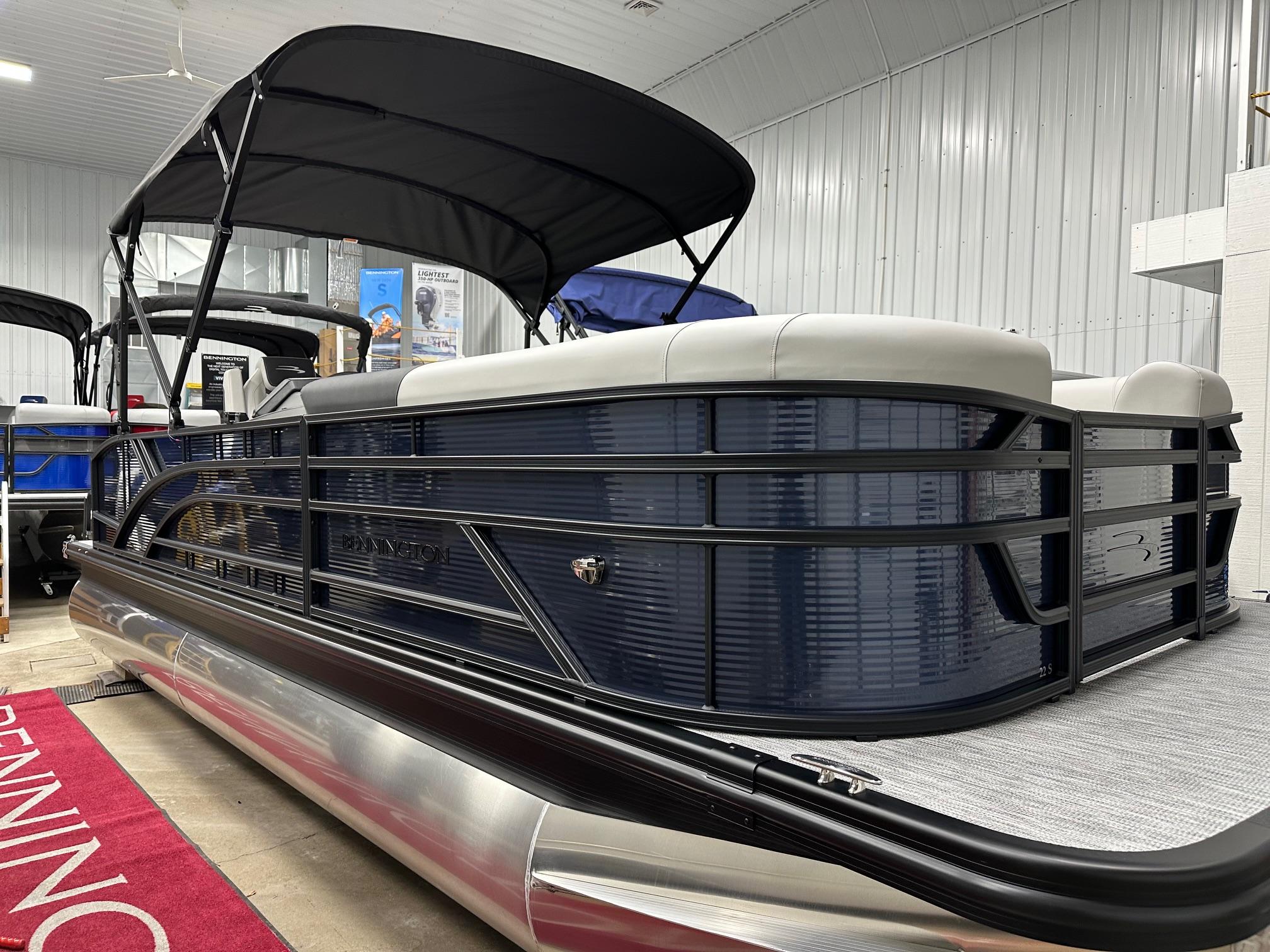 2025 Bennington 22 SSB Swing Back Tritoon with Yamaha F-150Hp (In Stock)