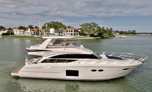 2015 Princess f56