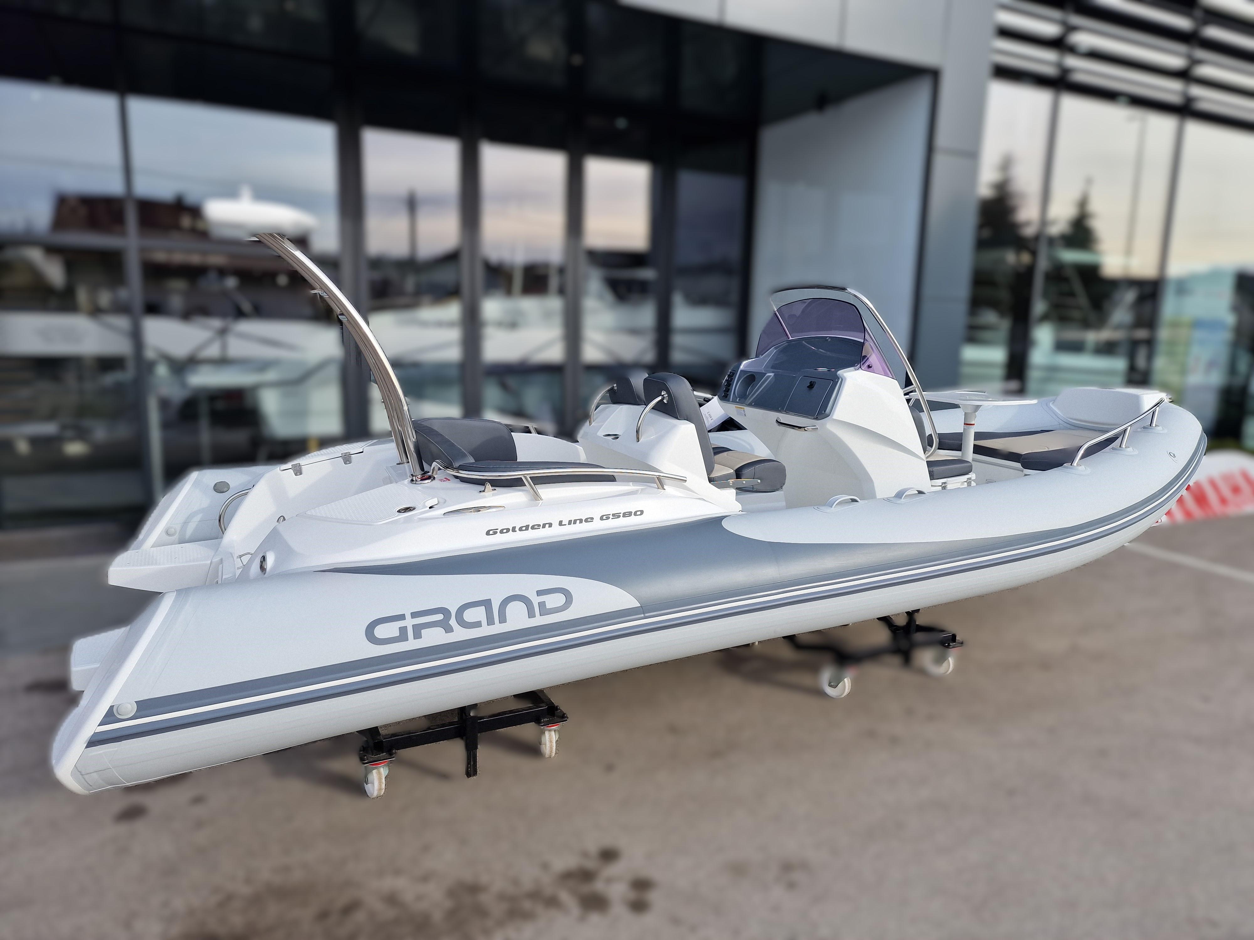 2025 Grand G580GLF Arctic Gray PVC