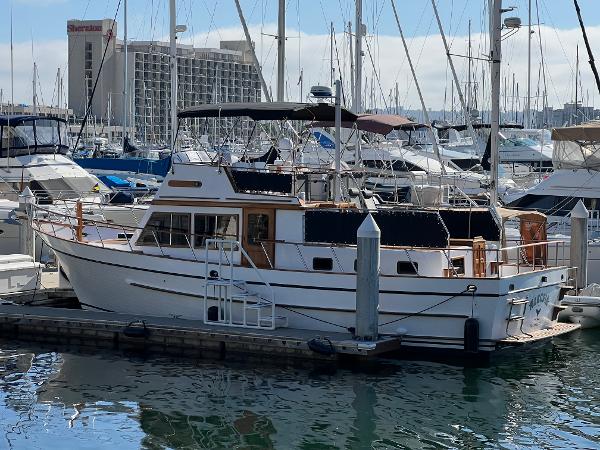 1984 DeFever 41 Trawler