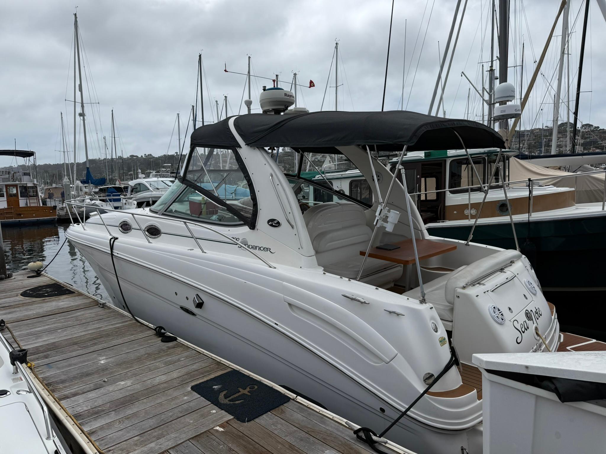 2004 Sea Ray 300 Sundancer