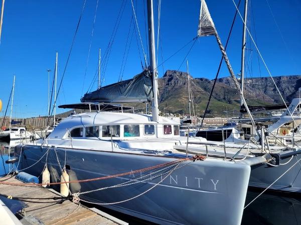 2002 Lagoon 380