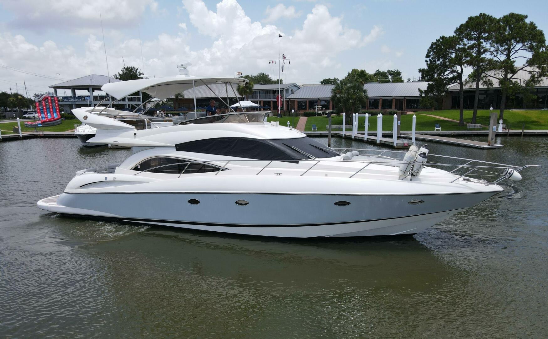 2004 Sunseeker Manhattan 56