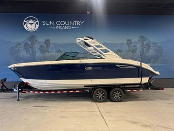 2026 Sea Ray SDX 270