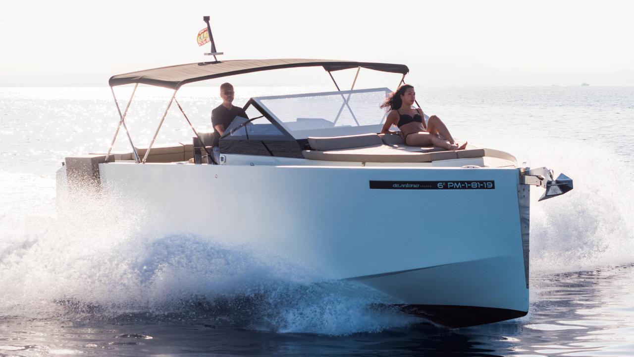 2019 De Antonio Yachts D34