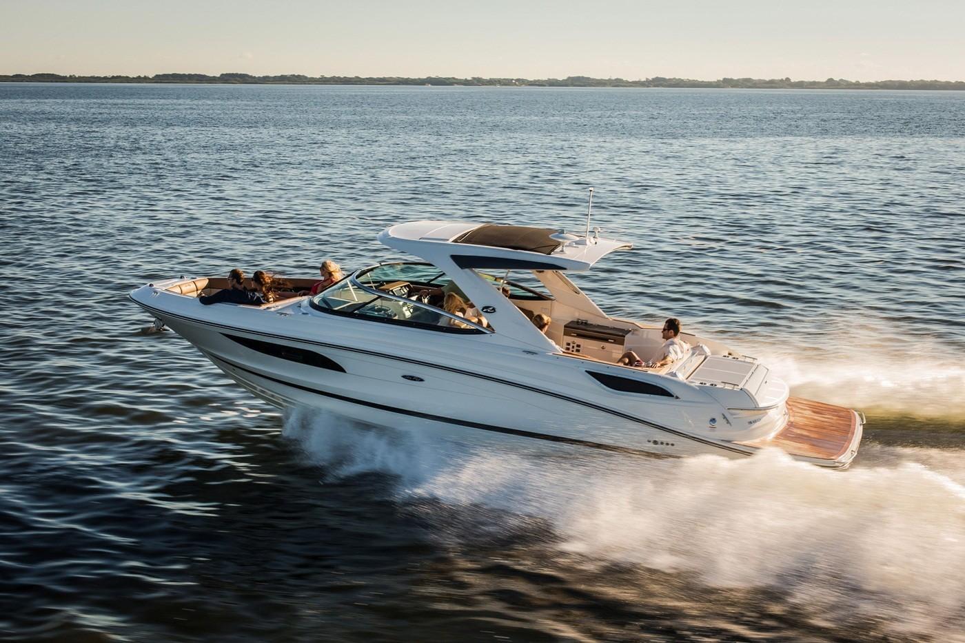 Sea Ray SLX 350 2023-Sea-Ray-SLX-350-MarineMax