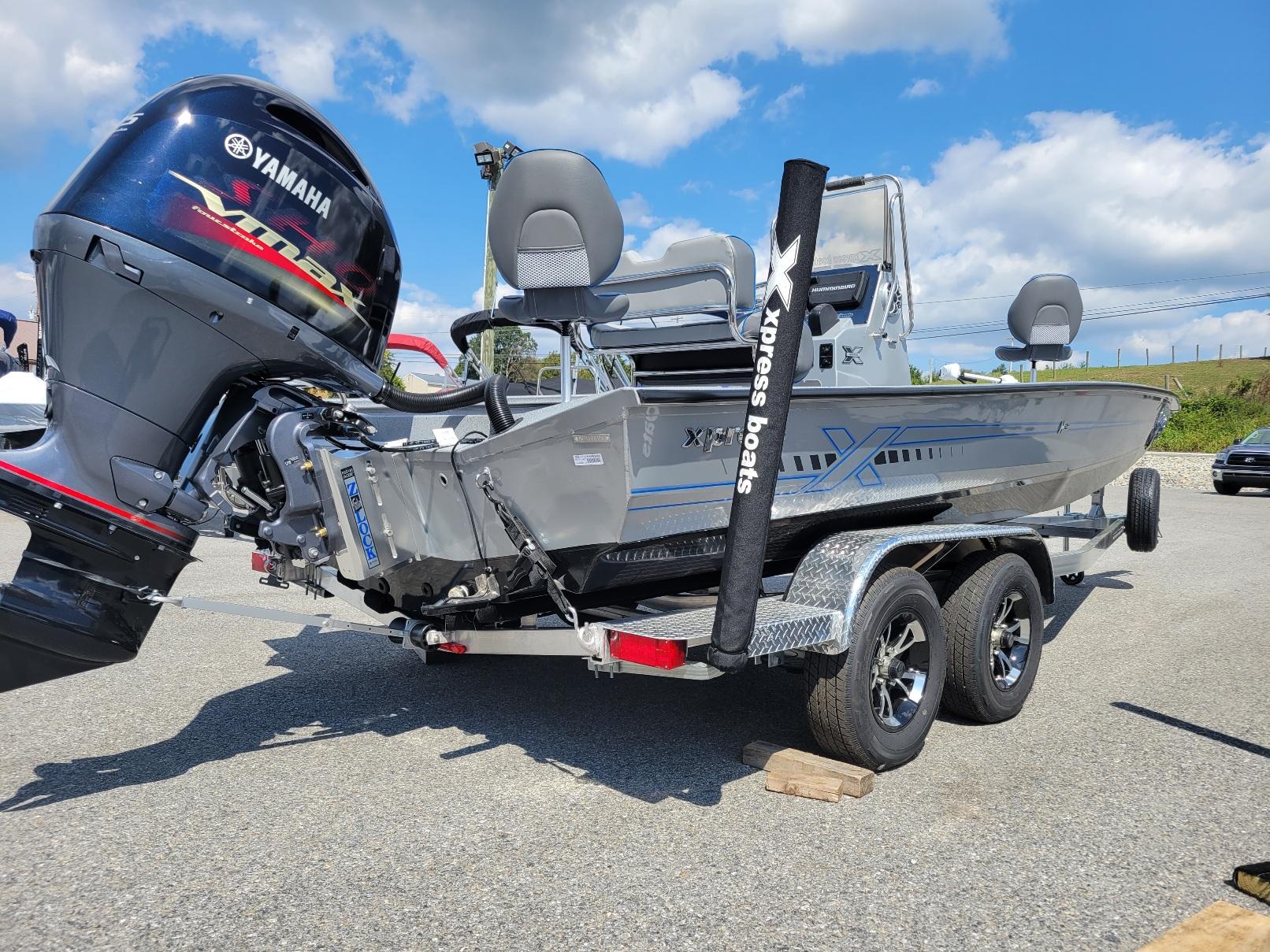 Xpress H22 Bay boats for sale